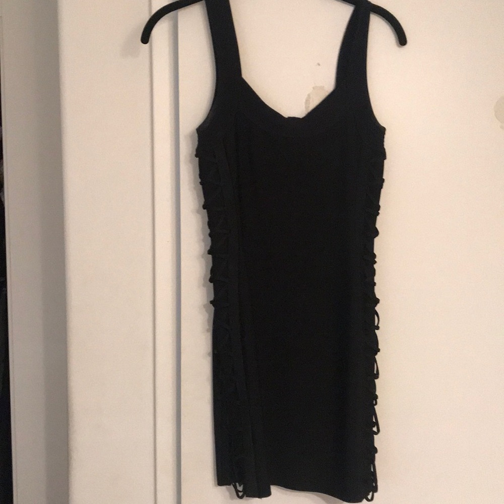 Marciano body con black dress
